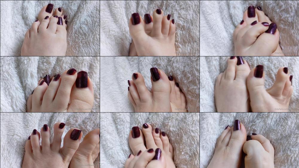 lilianafenty 02 02 2021 2019150951 Since I know how much you guys love my toe closeup vids, here's another one with my toes p