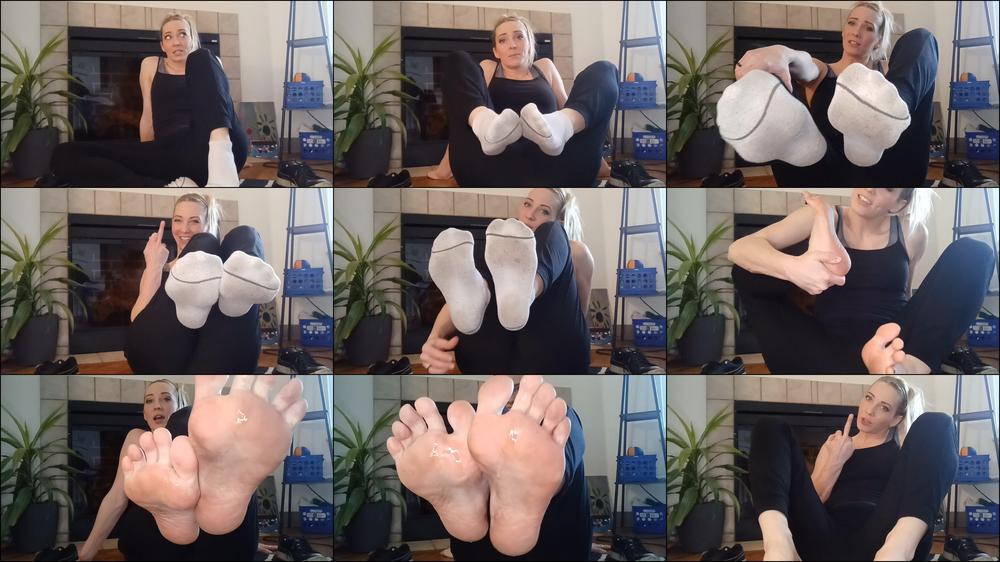 Lazy slave dirty feet punishment - Mar 7, 2023