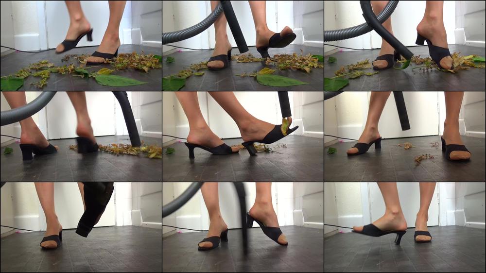VACUUMING LEAVES in MULES