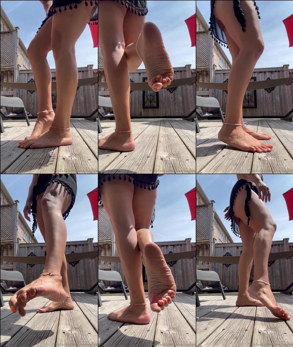atoesies 1103049575 squashhhh you with my feet 