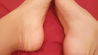My feet - May 02, 2019 (BrianaBanderas)