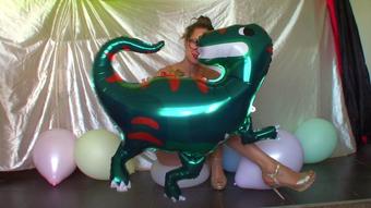 DINO & Pastel Balloon Pop (Goddess Vanessa)