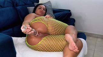 Monicasanthiagoxxx A Huge Dildo Of Glass Rolling My Ass (Monicasanthiagoxxx)