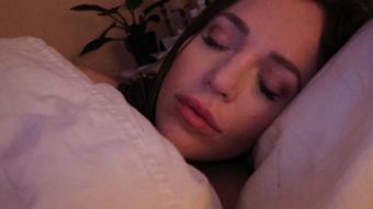 Mommy's Bedroom (yogabella)