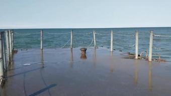 beauxfeet 01 08 2019 48152266 Wet feet (beauxfeet)
