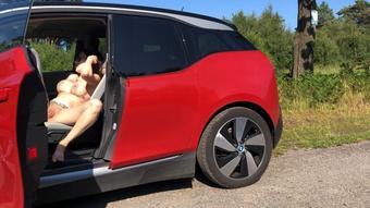 CAUGHT Naked Car Pussy Play (SuzieLove212)