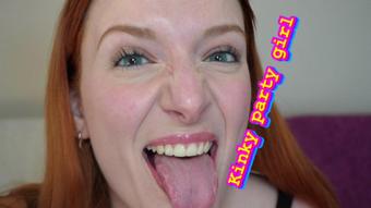 Kinky party girl (Evelyn Jade)