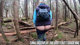 Big Booty Buttcrack on Hike (LunaLuxCosplay)