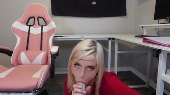 Couples Therapy Gets Messy (JeccaJacobs)