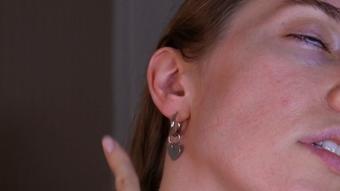 Ear and face fetish - Apr 8, 2023 (VictoriaLovesMe)