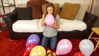 Danielle Sit Pops 30 (Custom Fetish)