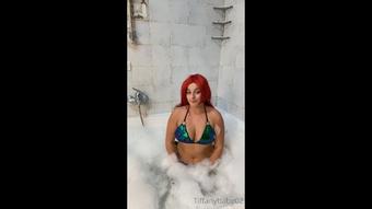 The Little Mermaid Gets Off (Tiffanybabe01)