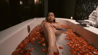 kimmykay___ 05 03 2020 24511951 I think i'm in need o (deluxue_fantasy)