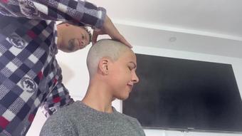 LATINVIBES - 1080P My Fans Want To Keep Her Bald Forever She Shaves Again (LATINVIBES)