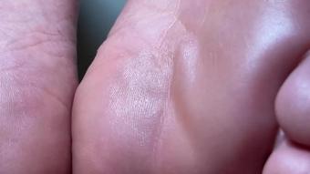Ebony Soles Delight (Pink Foxx)