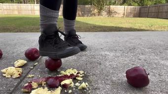 Apple Crush (Drea_xoxo)