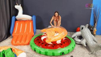Madi M Does Deflate Destroy PT 2 (Custom Fetish)