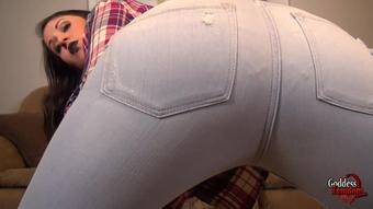 Amiee Cambridge Worship My New Super Light Wash Jeans (Amiee Cambridge)