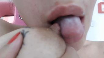 Ghetto Goddess Delights in Her Rich Milk Flow (Milking_Dreams)