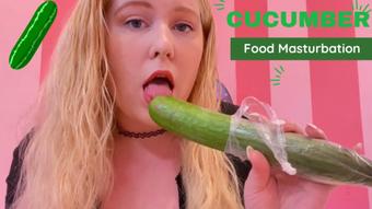 Cucumber Food Masturbation - Aug 10, 2021 (Bonsai Bon)