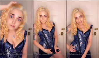 alicesadventuresinfemdom 174680181 2021 07 26 this is what you deserve  (alicesadventuresinfemdom)