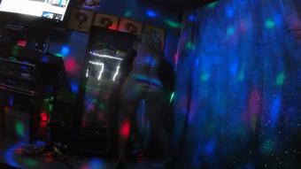 Nikkisexx Bikini Blowjob (NikkiSexx)