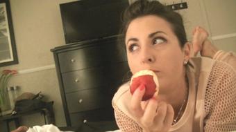 Helena Eating 1 - And some foot stretch (Helenas Cock Quest)