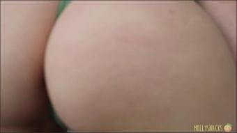 Mollysnacks Sniff Mommys Big Ass (MollySnacks)