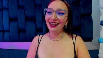 Saliva Seduction Milf sloppy face (Coconutsex)