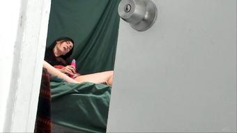 Mom indulges sons urges (Kelly Payne)
