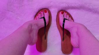 Flip Flop POV Toes JOI - September 17, 2021 (TheTinyFeetTreat)