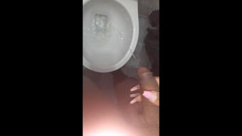 I pee on your face (Lola bbunny)