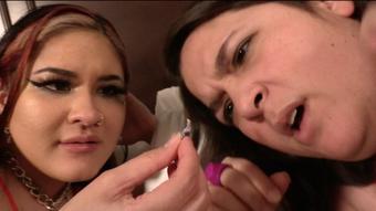 Phoenix & Selena Devour Tiny Ant Humans (Ginary)