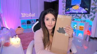 Rideable mat Unboxing Vid (My Cheetara)