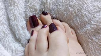 lilianafenty 02 02 2021 2019150951 Since I know how much you guys love my toe closeup vids, here's another one with my toes p (lilianafenty)