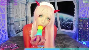 rainbowzlut 171090587 2021 07 19 Zero Two tastes the Rainbow (rainbowzlut)