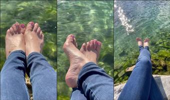 ibicella 05 11 2022 2668508414 My feet  (ibicella)