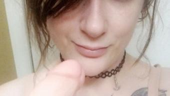 Sneaky Show - June 04, 2018 (Harlow Nyx)