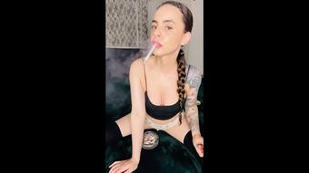 Smoking Marlboro Gold 100s in Shorts (Dani Lynn)