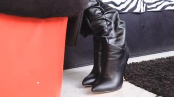 I am Findom Laether Queen - June 26, 2022 (MistressMilana)