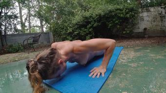 Savage Babe Weightlifts Naked in Rain - June 24, 2020 (Lora Cross)