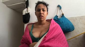 These morning hiccups are so annoying - April 15, 2022 (Colombianbigass)
