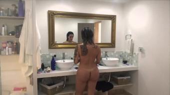 Luego de una ducha - June 29, 2018 (AndreaGarcia)