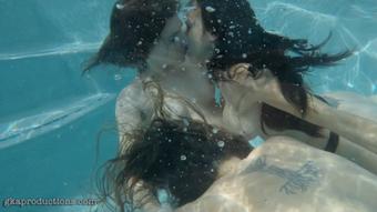 Underwater Lesbian Threesome - FULL (Ginary)