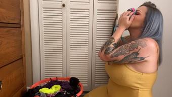 Futanari Fun with Moms Panties Custom HD (Scarlet Ellie)