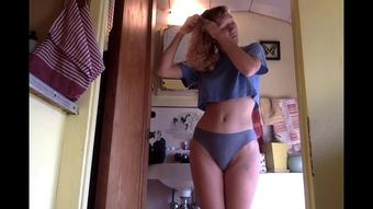 Peeing In My Underwear Desperation (Margo Starr)