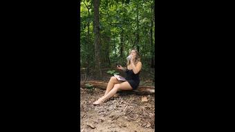 Dirty Barefoot Pee Desperation (KittyUV)