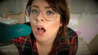 Bea Gets Caught by the Demogorgon - October 22, 2018 (Bea York)