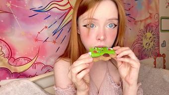 Eating gingerbread cookie (OlashPeachy)