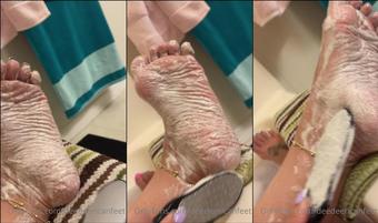 deedeericanfeet 02 06 2021 2125741489 Not a request  Tub fun   How I scrub my soles  (deedeericanfeet)